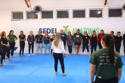 Curso gratuito de defesa pessoal disponibiliza 200 vagas para mulheres de Manaus