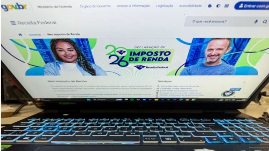 Mais de 1 milhão de contribuintes enviam declaração do IR no primeiro dia