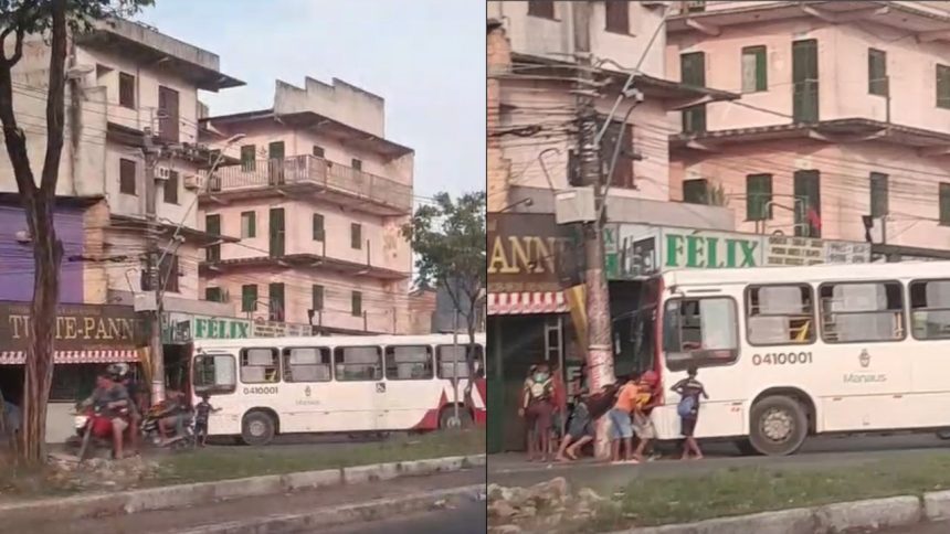 Ônibus do transporte coletivo colide com poste na Avenida Itaúba, em Manaus