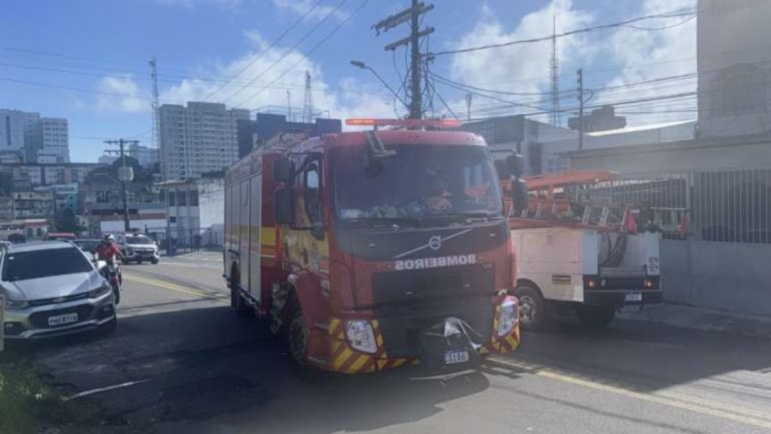 Princípio de incêndio atinge clínica no bairro Praça 14, em Manaus