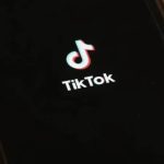 TikTok define contas de menores de 16 anos como privadas no Brasil