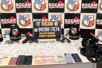 Rocam prende trio com armas e mais de 540 porções de drogas em Manaus
