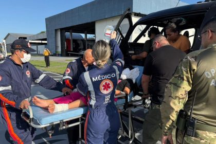 Criança é regatada de helicóptero após ser picada por cobra em comunidade ribeirinha