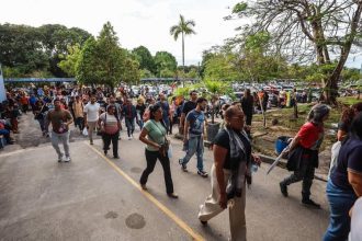 Mais de 20 mil candidatos participam de prova de concurso para a Sema