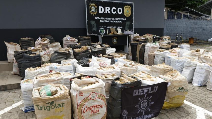 Polícia apreende 4,5 toneladas de skunk avaliadas em mais de R$ 86 milhões em Iranduba