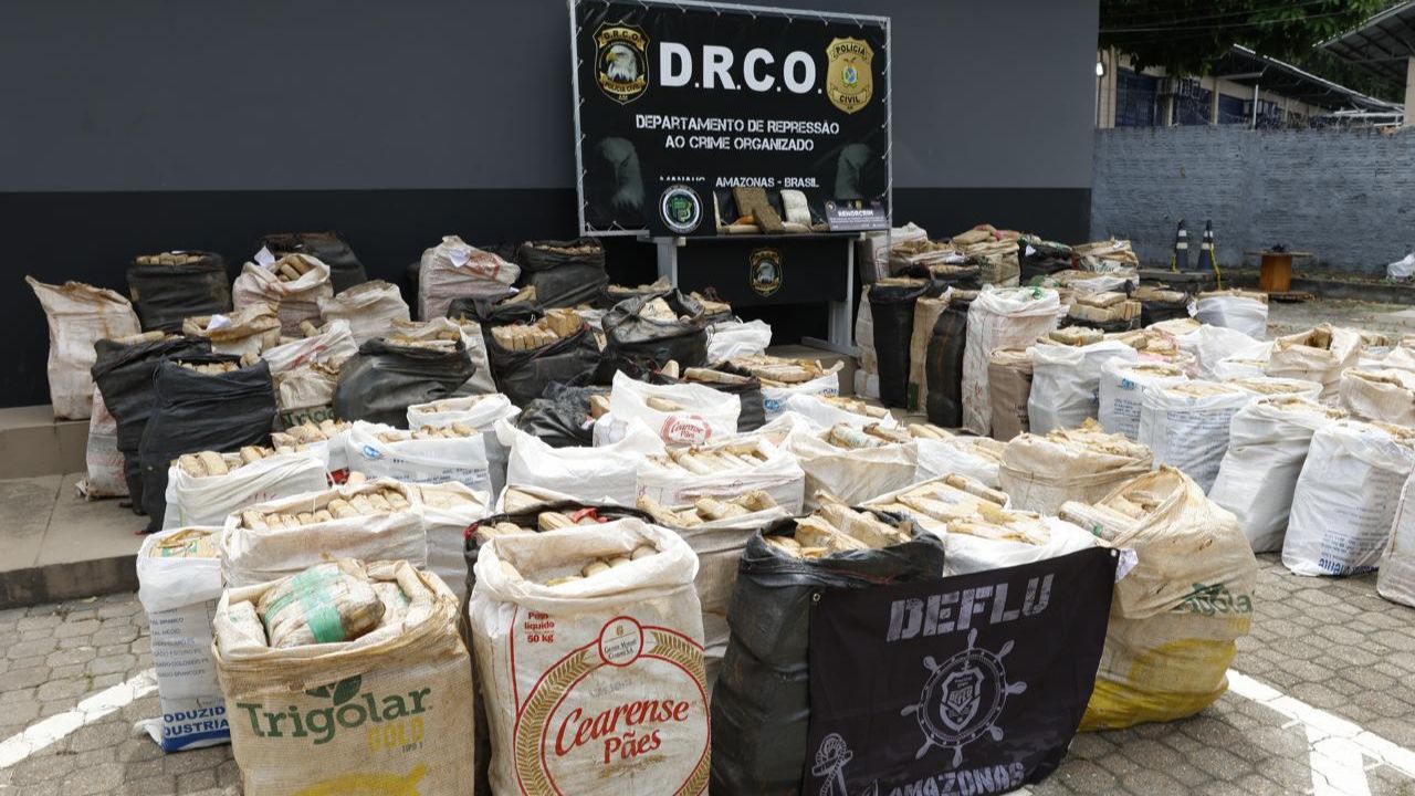 Polícia apreende 4,5 toneladas de skunk avaliadas em mais de R$ 86 milhões em Iranduba