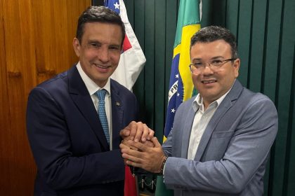 Sidney Leite anuncia usina de beneficiamento em Barreirinha