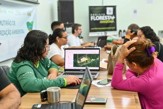 Mutirão de regularização ambiental em Presidente Figueiredo
