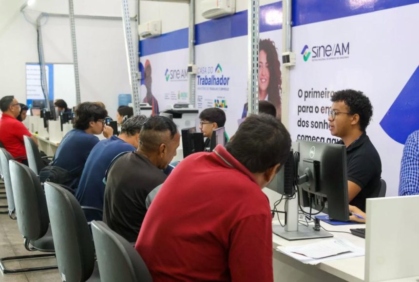 Sine abre seleção para operador, técnico e outras 417 vagas