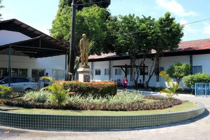 Fundação Dr. Thomas selecionando para estágio em Direito