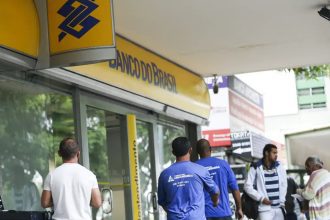 Clientes Banco do Brasil podem negociar dívidas até fim de março