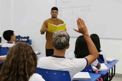 Mais 100 convocados em chamada do processo seletivo da Seduc