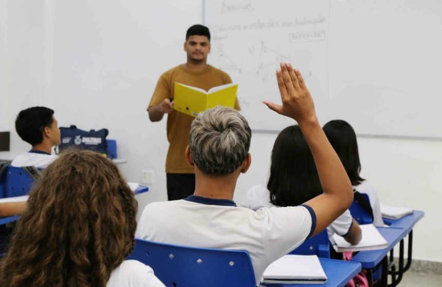 Mais 100 convocados em chamada do processo seletivo da Seduc