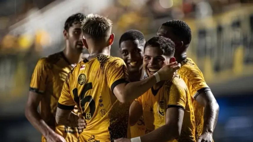 Amazonas FC derrota Porto Velho por 2 a 1 no Estádio Carlos Zamith pela Copa Verde