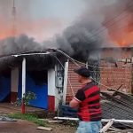 Incêndio atinge imóveis comerciais e residenciais em comunidade do Careiro da Várzea