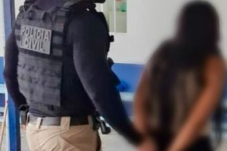 Suspeita de liderar organização criminosa é presa por tráfico de drogas em Tapauá