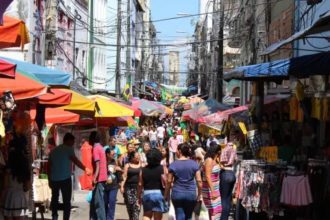 Veja como funcionam lojas e shoppings de Manaus no feriado de Sexta-feira Santa