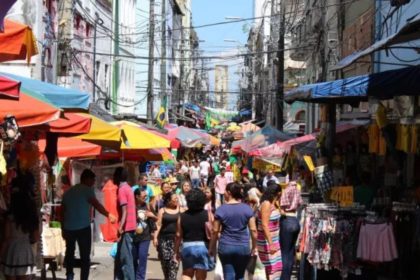 Veja como funcionam lojas e shoppings de Manaus no feriado de Sexta-feira Santa