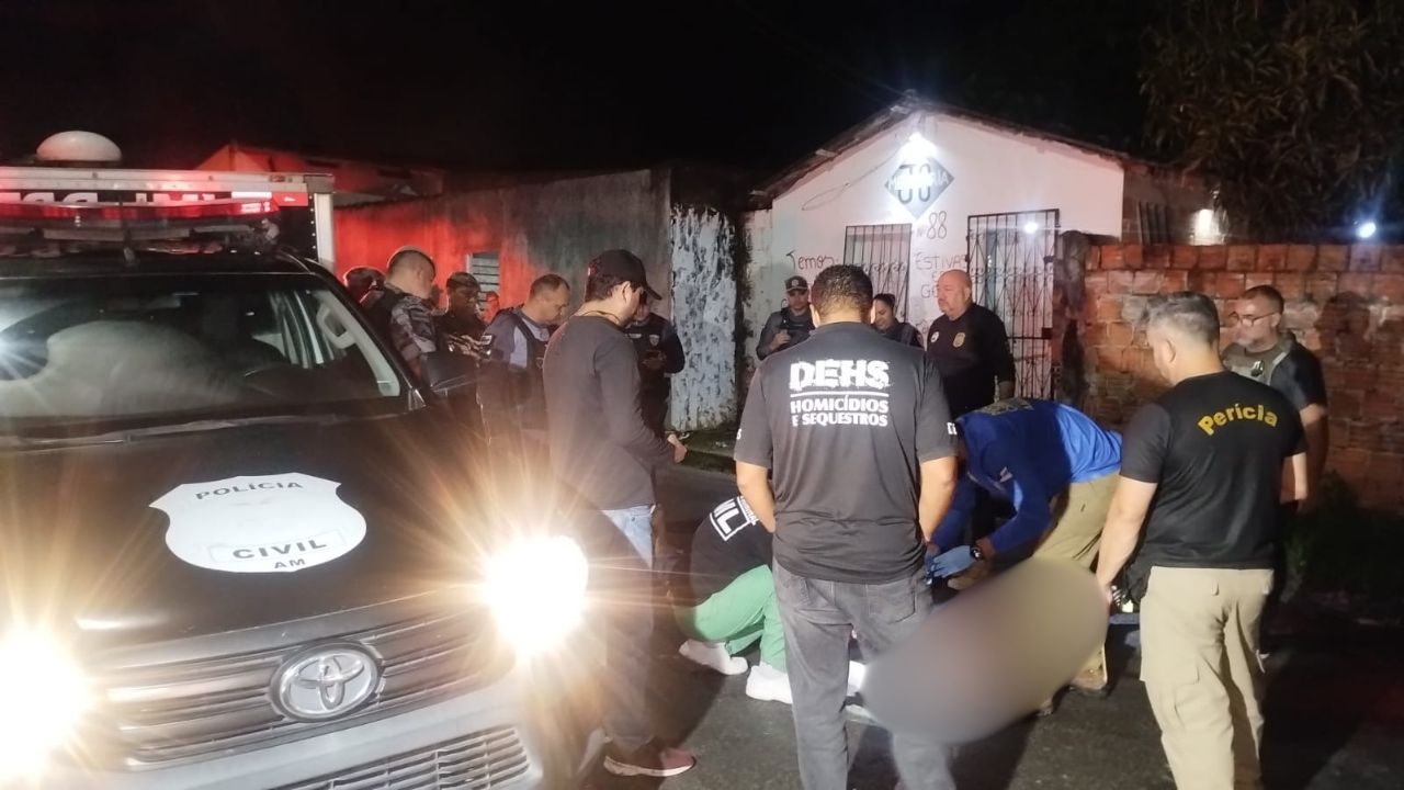 Dois homens são mortos a tiros e encontrados amarrados na Zona Norte de Manaus