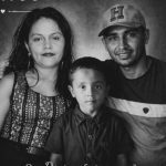 Homem mata ex-companheira, o atual e o filho dela de 7 anos em Autazes