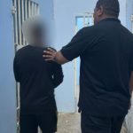 Filho é preso após agredir o próprio pai a vassouradas em Parintins