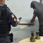 Homem é preso após tentar roubar hidrantes em centro de compras em Manaus