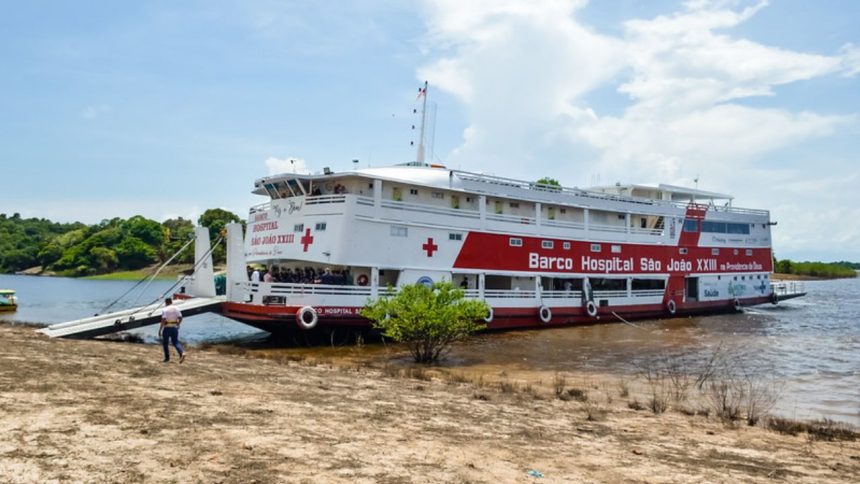 Tefé recebe atendimentos médicos do Barco Hospital São João a partir deste sábado