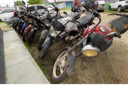 Polícia devolve 24 motocicletas recuperadas a proprietários em Manaus