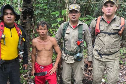 Homem é encontrado após três dias desaparecido em selva no Rio Preto da Eva