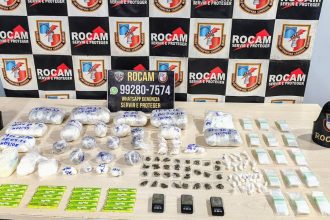 ROCAM prende mulher com mais de 3 mil porções de drogas em Manaus