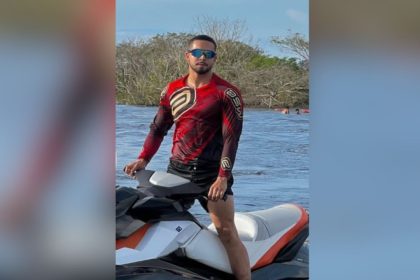 Jovem morre após colisão envolvendo moto aquática em flutuante no Amazonas