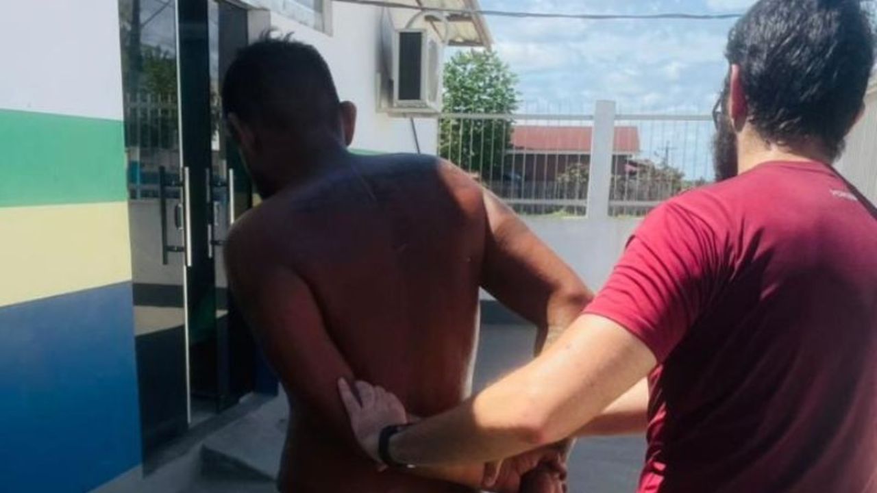 Homem é preso por violar medida protetiva e ameaçar companheira com faca em Tonantins