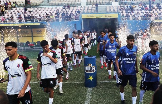 Reta final para inscrições em campeonatos escolares de futebol