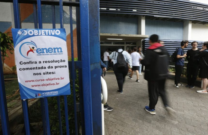 Prazo para solicitar isenção no Enem inicia na segunda (13)