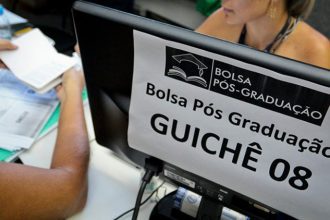 Abertas as inscrições no Programa Bolsa Pós-Graduação