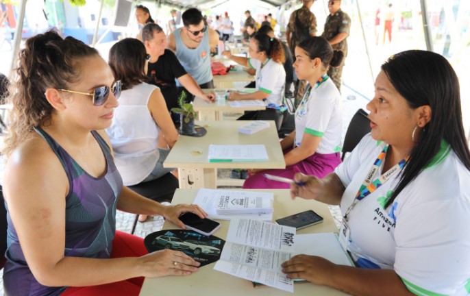 Ponta Negra recebe ação com serviços de saúde e assistência