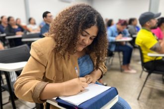 Inscrições abertas para treinamento em uso de IA para emprego