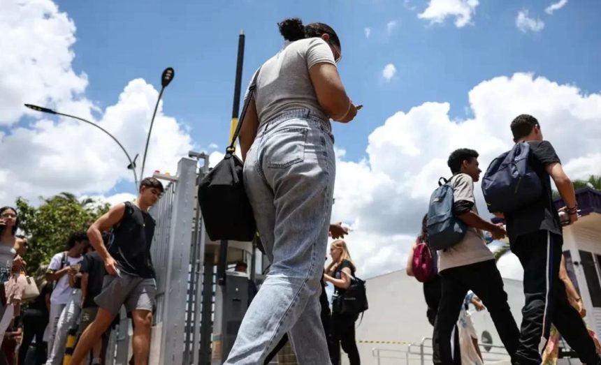 MEC divulga nova chamada da lista de espera para Fies