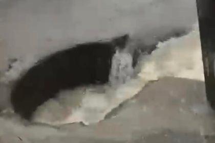 Criança cai em bueiro durante a forte chuva registrada em Manaus