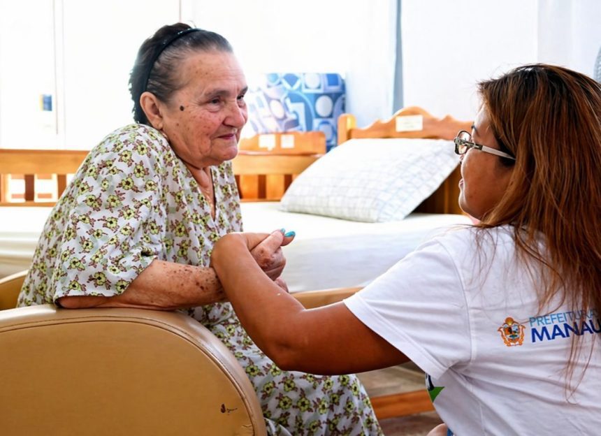 Inscrições abertas para o curso Cuidador de Idosos em Manaus