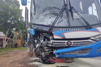 Acidente entre ônibus e motocicleta deixa um morto na AM-010