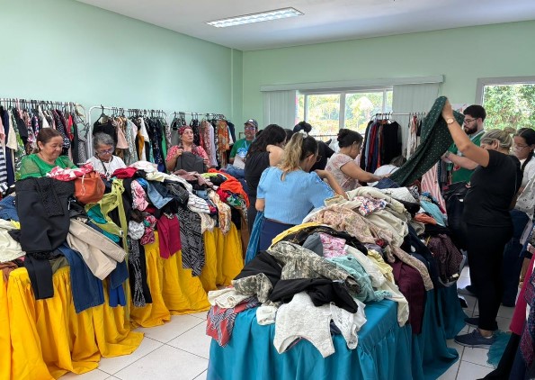 Casa Vhida realiza Bazar Solidário para arrecadar recursos