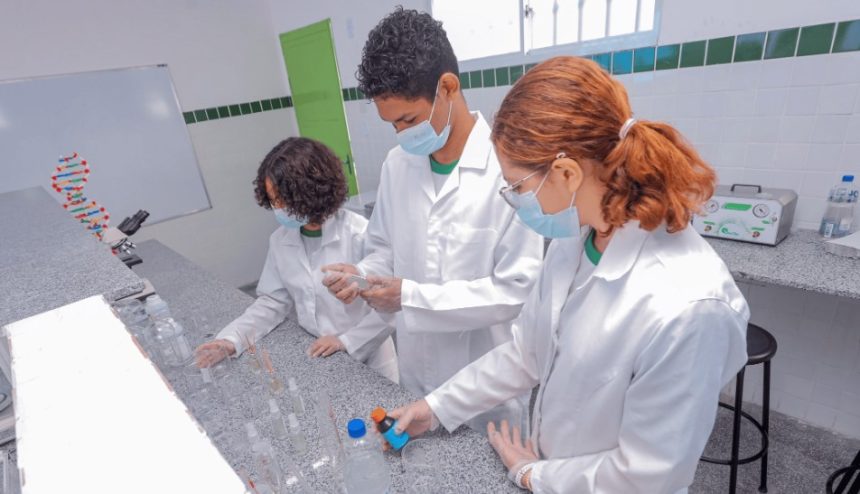 Programa de Iniciação Científica do IFAM abre 155 bolsas