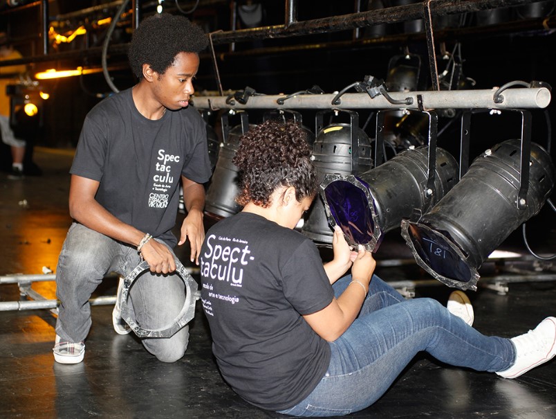 Escult oferece curso gratuito sobre bastidores de eventos