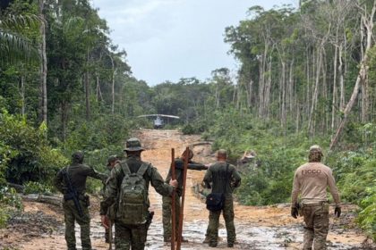 Operação no Amazonas destrói pistas clandestinas usadas para tráfico internacional