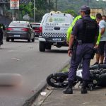 Motociclista morre após acidente com carreta na Bola do Coroado, em Manaus