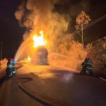 Incêndio em caminhão-tanque interdita trecho da BR-174 por quatro horas no Amazonas