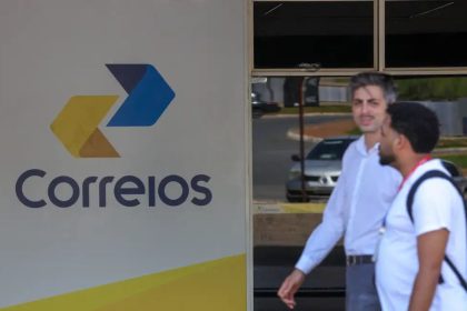 Correios passam a oferecer renegociação de dívidas do Desenrola Brasil no Amazonas