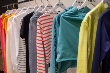 'Taxa das blusinhas' deixa de ser cobrada em compras internacionais de até US$ 50