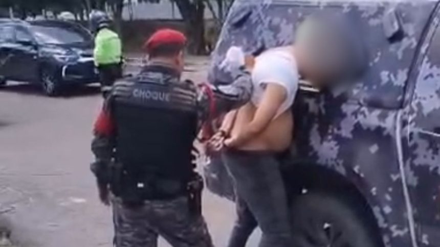 Homem é preso após tentar sequestrar adolescente na saída de escola em Manaus